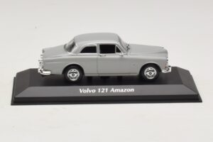 Volvo 121 Amazon Сив Maxichamps 1:43 940171000 Метал