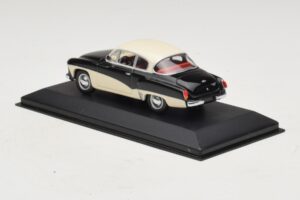 Wartburg A311 Тъмносин Бял Minichamps 1:43 WARBURG001 Метал — снимка 3 от 5